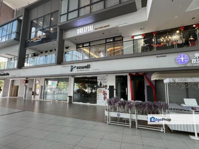 Shop for rent in Petaling, Alam Impian