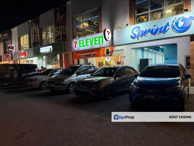 Shop for sale in Tanjong Sepat, Selangor