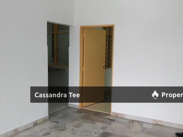 Apartment for sale in Bandar Sunway