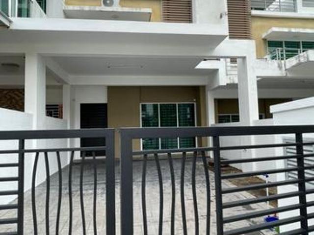 Terraced House for rent in Georgetown, Penang