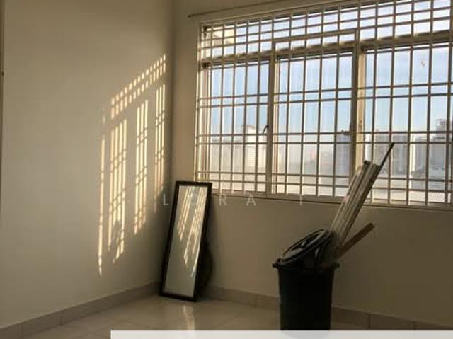 Condominium for sale in Petaling, Subang Jaya