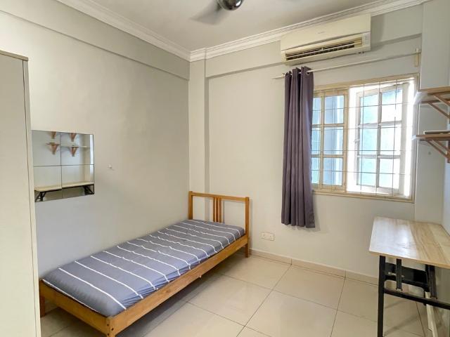 Room for rent in Petaling, Subang Jaya