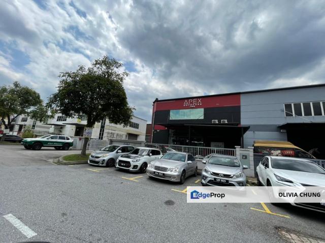 Warehouse for rent in Petaling, Damansara Damai