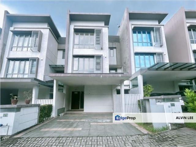 House for sale in Petaling, Subang Jaya