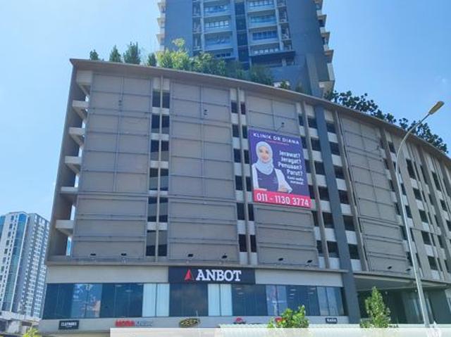 Shop for sale in Kajang, Langat