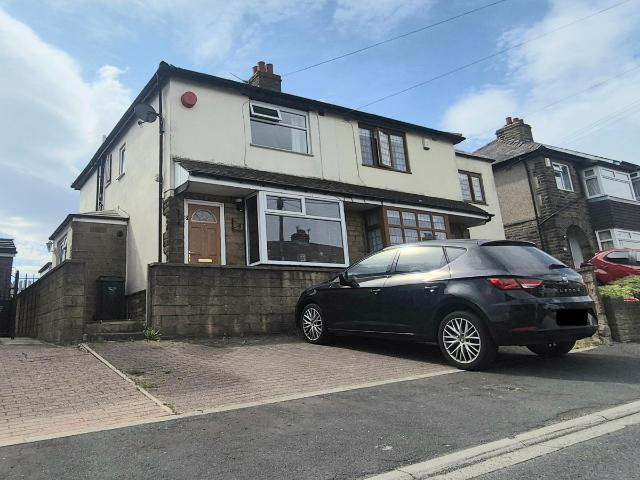 House for rent in Bank Top, Siddal