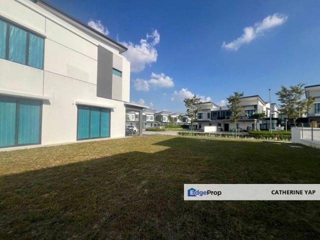 House for sale in Taman Bukit Lenang, Plentong