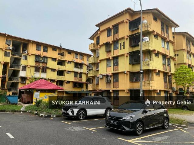 Flat for sale in Petaling, Subang Jaya