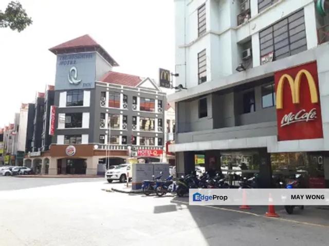 Shop for rent in Petaling, Damansara Damai