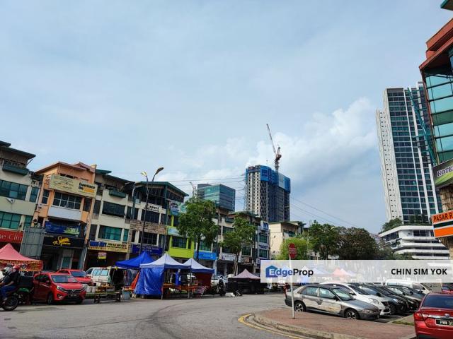 Shop for sale in PJS 8, Petaling Jaya