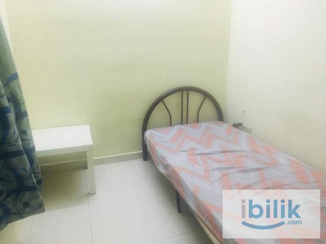 Room for rent in Petaling, Damansara Damai