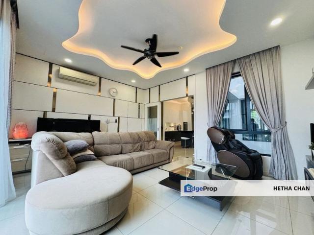 House for sale in Country Heights Damansara, Kuala Lumpur