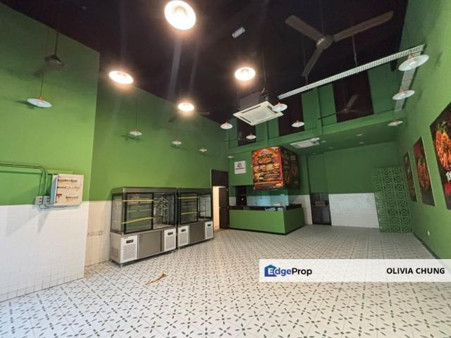 Shop for rent in Petaling, Damansara Damai