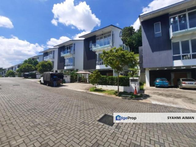 House for sale in Petaling, Damansara Damai