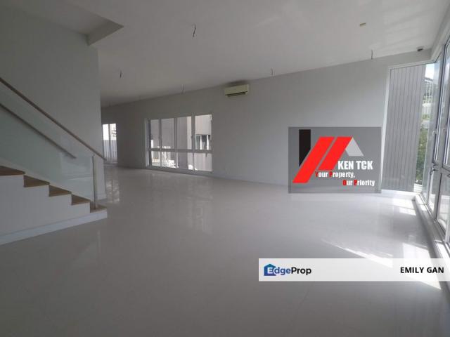House for sale in Petaling, Damansara Damai