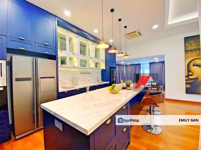 House for sale in Petaling, Damansara Damai