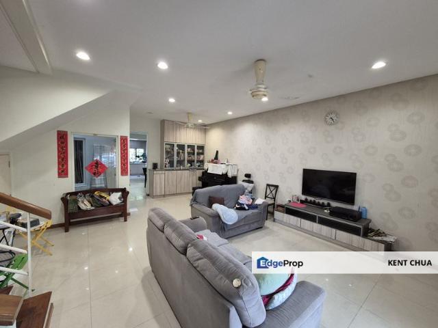 House for sale in Country Heights Damansara, Kuala Lumpur