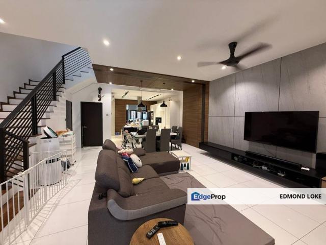 House for sale in Country Heights Damansara, Kuala Lumpur