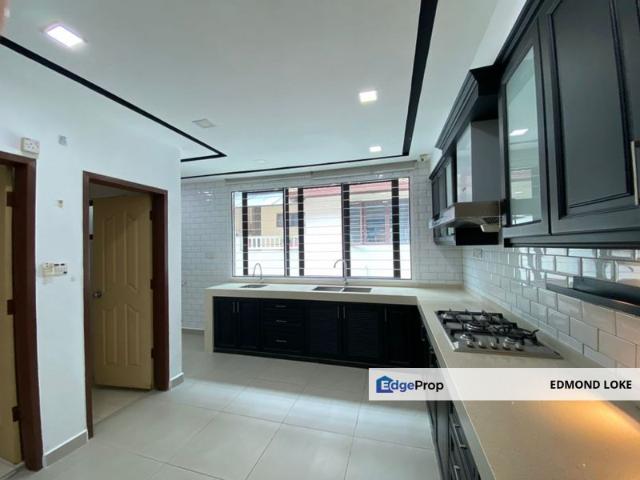 House for sale in Country Heights Damansara, Kuala Lumpur