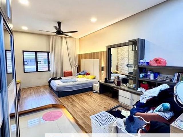 House for sale in Country Heights Damansara, Kuala Lumpur