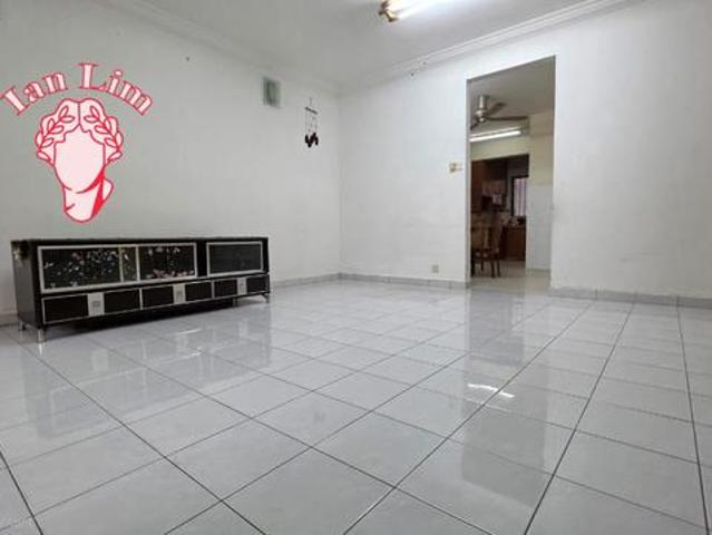 Terraced House for rent in Barat Daya, George Town