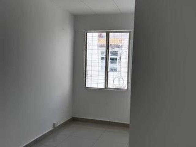 Terraced House for rent in Barat Daya, George Town