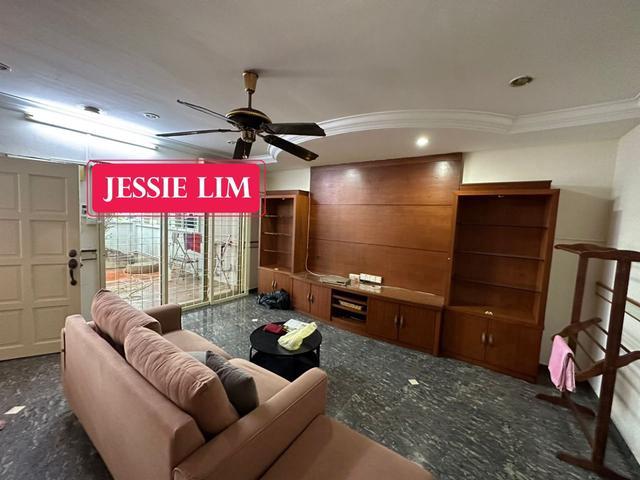 Terraced House for rent in Barat Daya, George Town