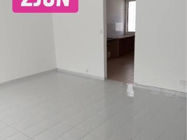 Terraced House for rent in Barat Daya, George Town