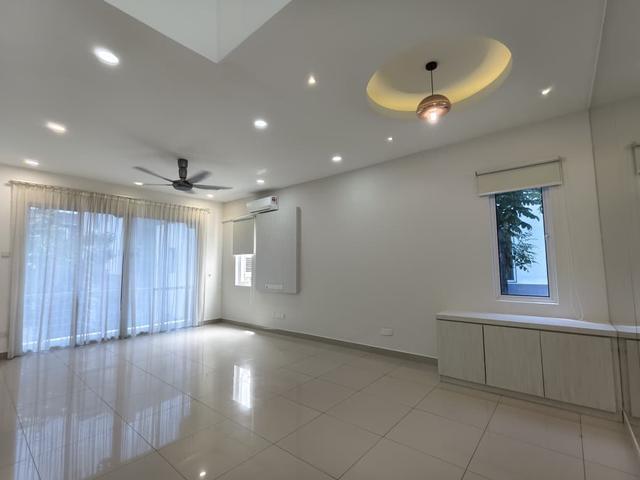 Terraced House for sale in Wellesley, Penang