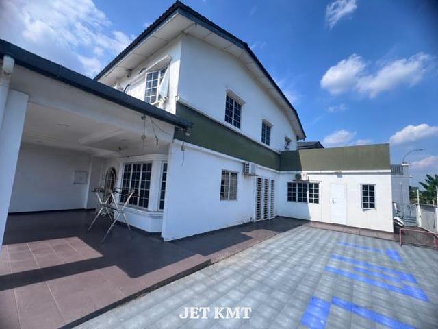 Terraced House for sale in Alam Impian, Selangor