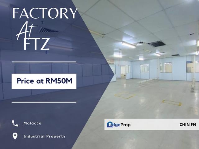 Warehouse for sale in Malaka