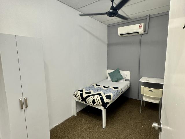 Room for rent in PJU 6, Petaling Jaya