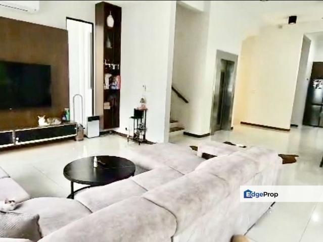 House for sale in Country Heights Damansara, Kuala Lumpur