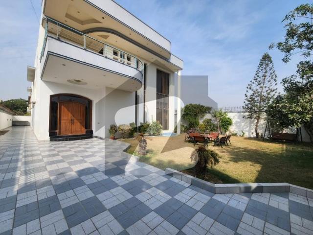 House for rent in 8 ڈی ایچ اے فیز, کراچی ڈویژن