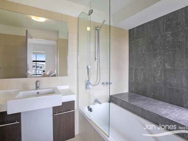Apartment for sale in Margate, Greater Brisbane