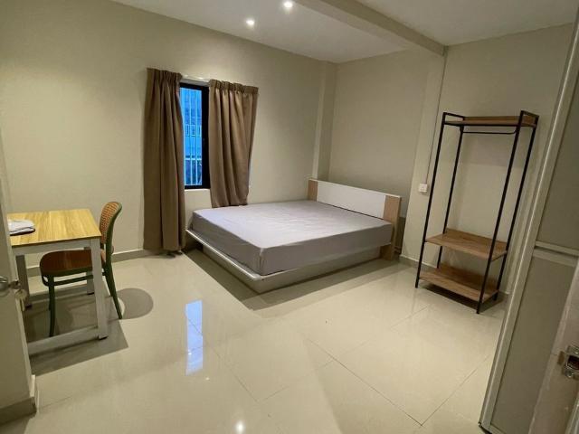 Room for rent in Country Heights Damansara, Kuala Lumpur
