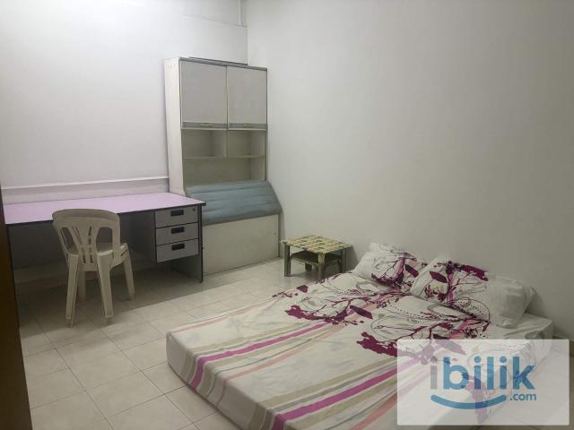 Room for rent in Petaling, Damansara Damai