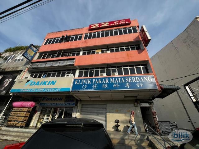 Room for rent in Seri Kembangan, Majlis Bandaraya Subang Jaya