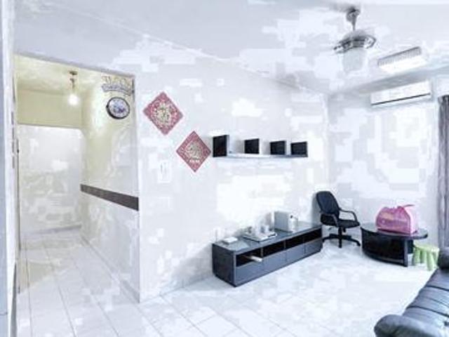 Serviced Residence for sale in Majlis Perbandaran Selayang, Gombak
