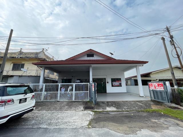 Bungalow for sale in Selayang, Selangor