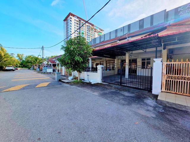 Terraced House for sale in Sendayan Village, Negeri Sembilan