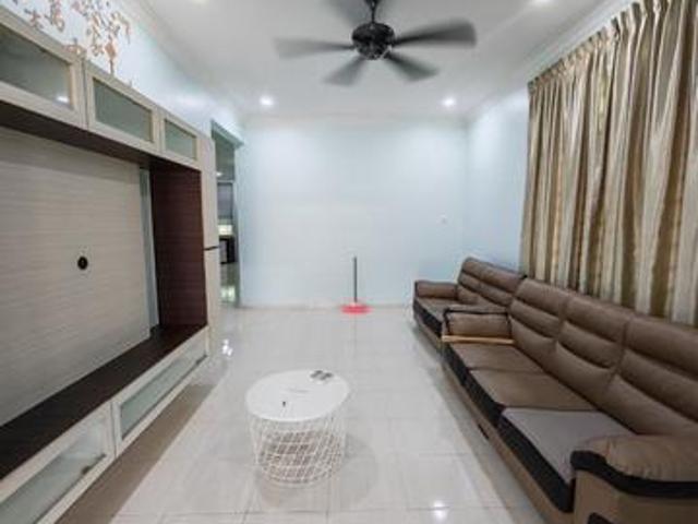 Terraced House for sale in Rembia, Malaka