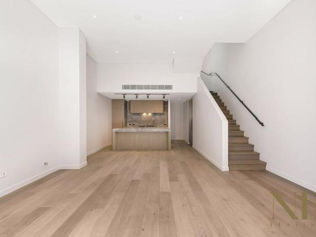 Townhouse for rent in Willoughby, New South Wales