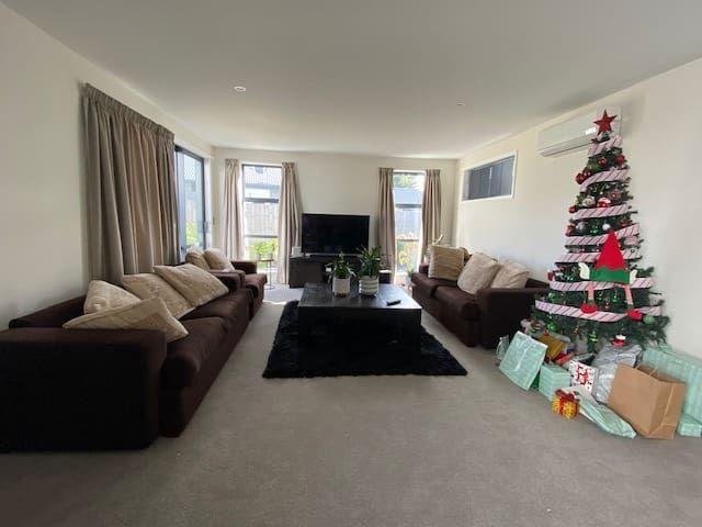House for rent in Chaslands, Canterbury