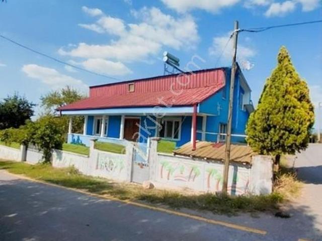Altındere, Akyazı içerisinde satılık Villa