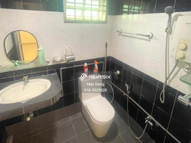 Warehouse for sale in Port Klang, Selangor