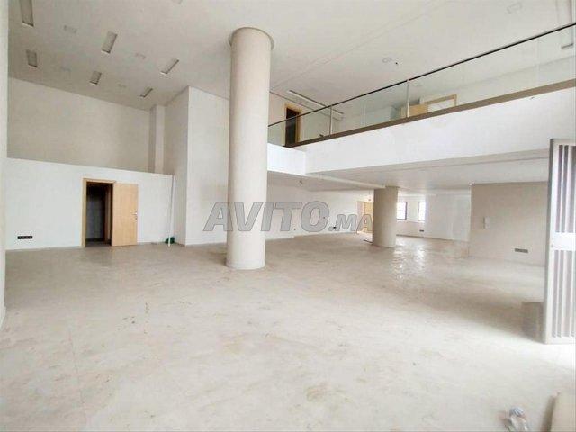 Local commercial vente à Anfa, Gharb-Chrarda-Beni Hssen