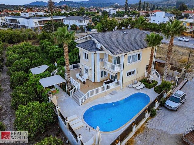 Kemer, Antalya içerisinde satılık Villa
