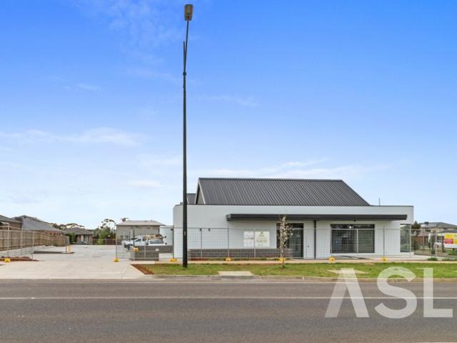 Property for rent in Thornhill Park, Melbourne