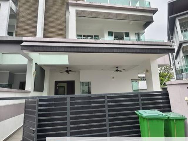 House for sale in Langat, Selangor